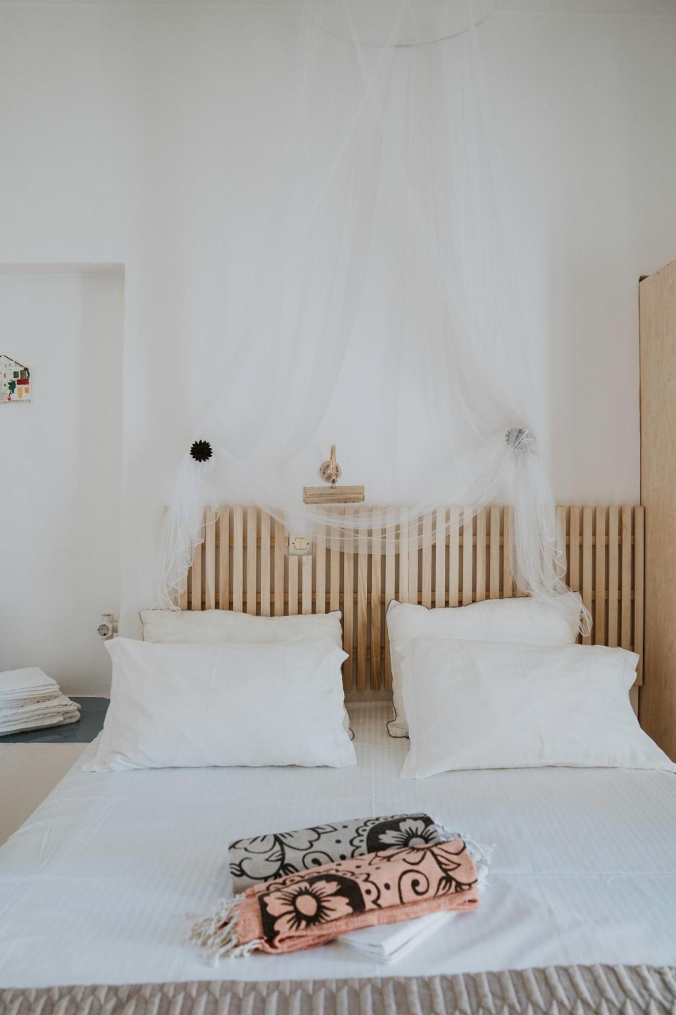 Bofor Studios & Rooms Ливадакия Номер фото